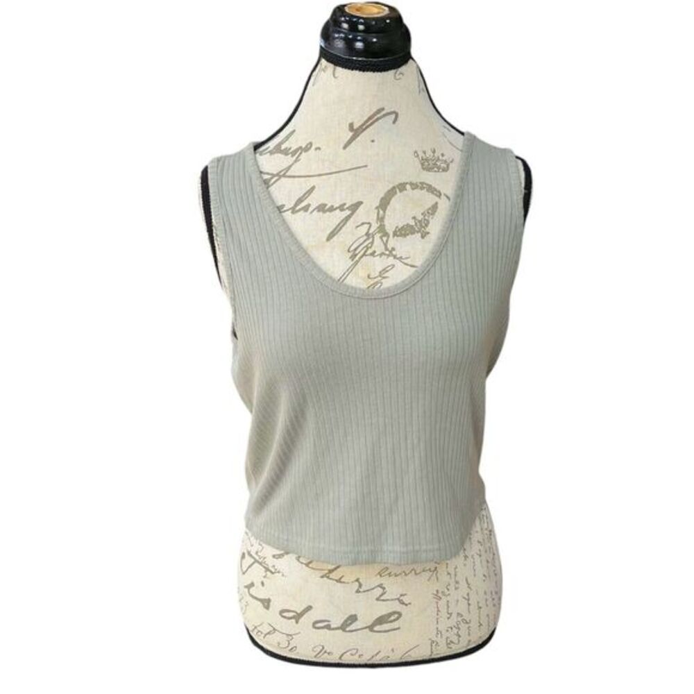 If it were me Womens Tank Top Size Large Green Ribbed Sleeveless Clean Girl Crop